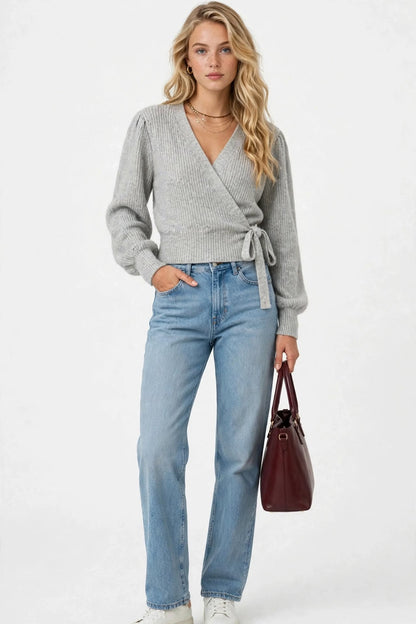 Pull Cache-Cœur Élégant à Nouer