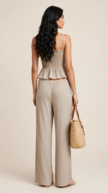 Ensemble deux piéces estival top caraco et pantalon large à motifs