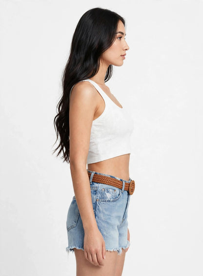 Mini short ein jean délavé et effiloché