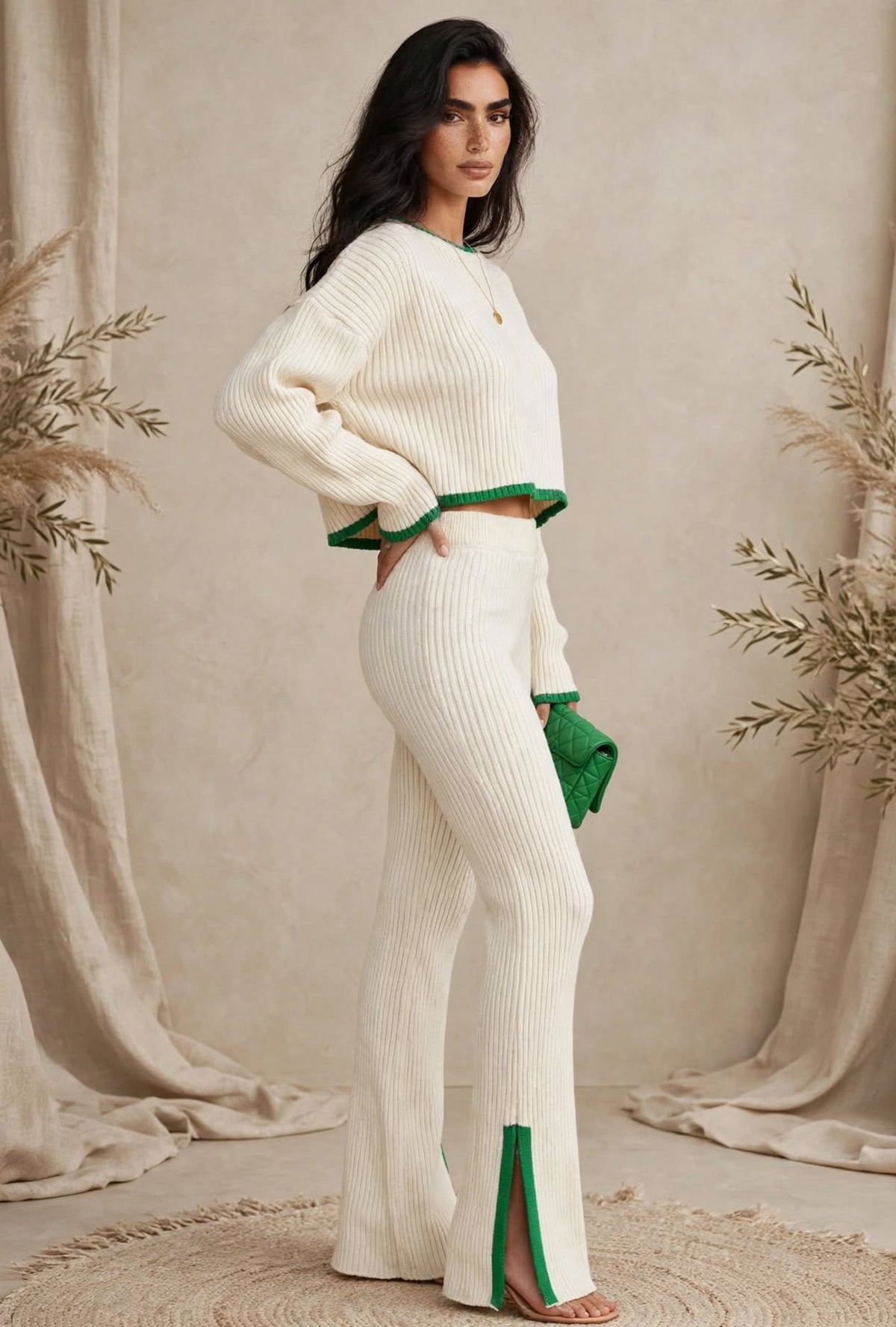 Ensemble Pull et Pantalon Évasé
