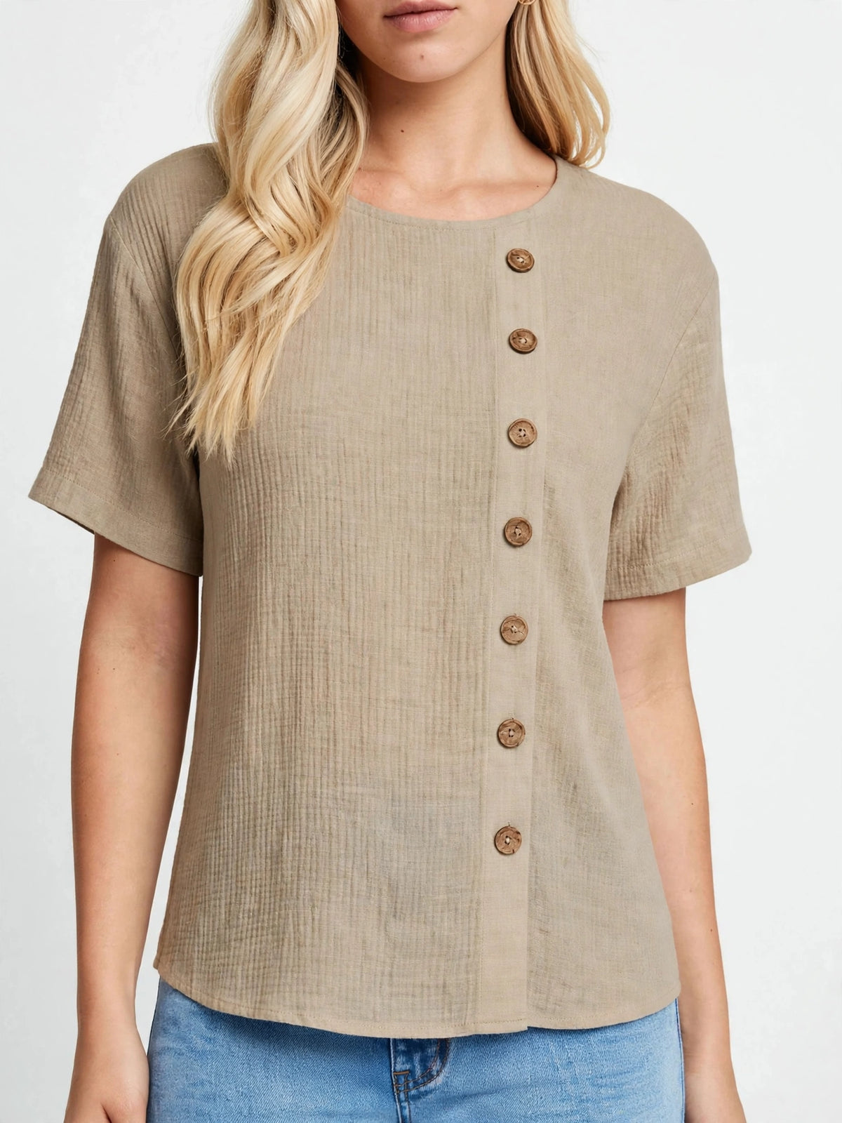 T-shirt élégant à manches courtes et boutons décoratifs asymétriques