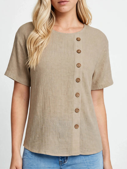 T-shirt élégant à manches courtes et boutons décoratifs asymétriques